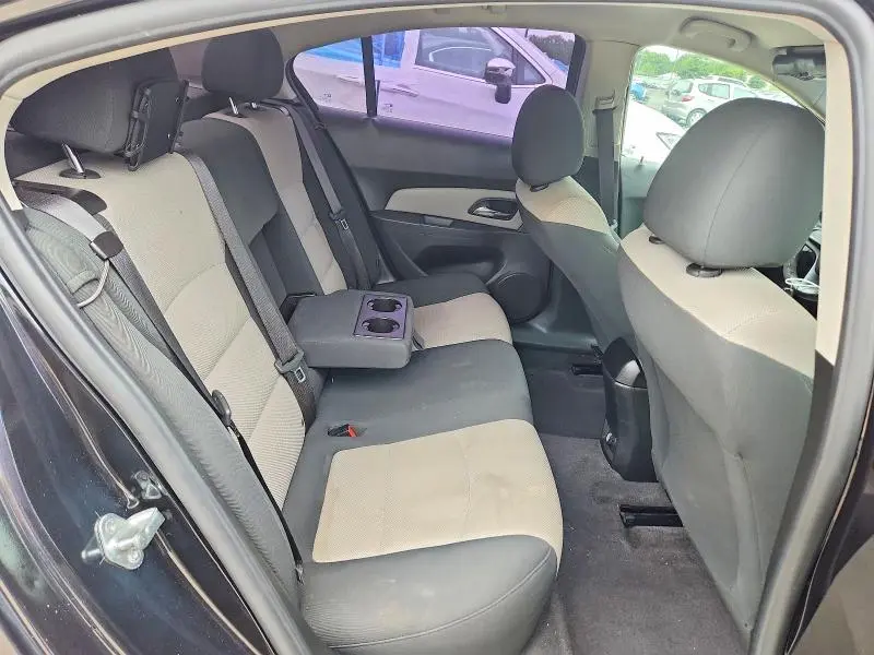 2012 CHEVROLET CRUZE LS  