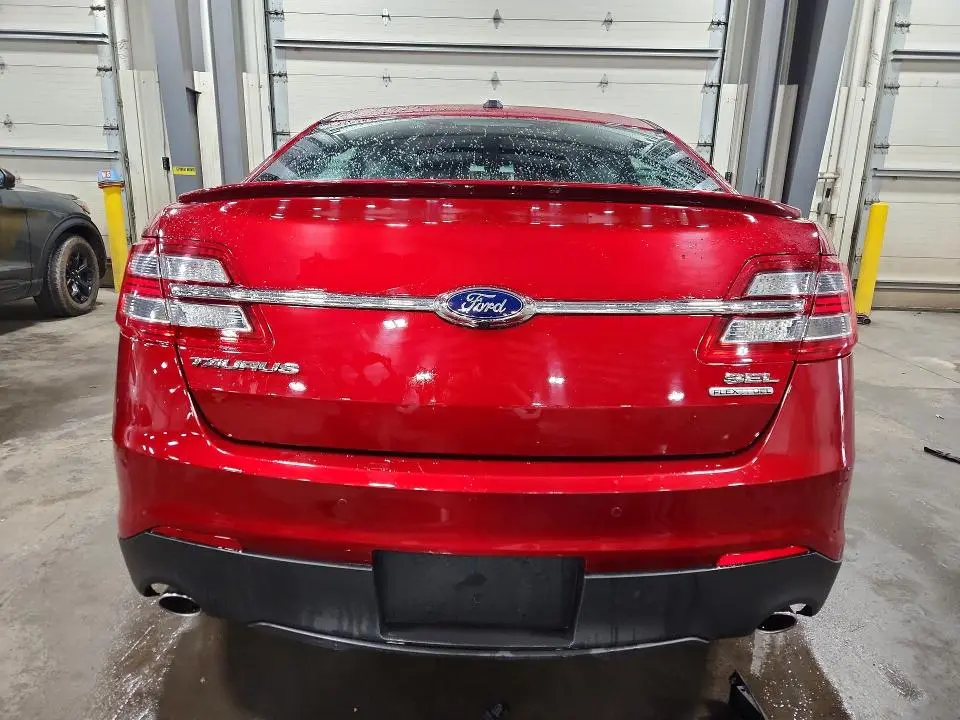 2015 FORD TAURUS SEL  