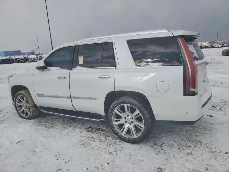 2017 CADILLAC ESCALADE LUXURY  
