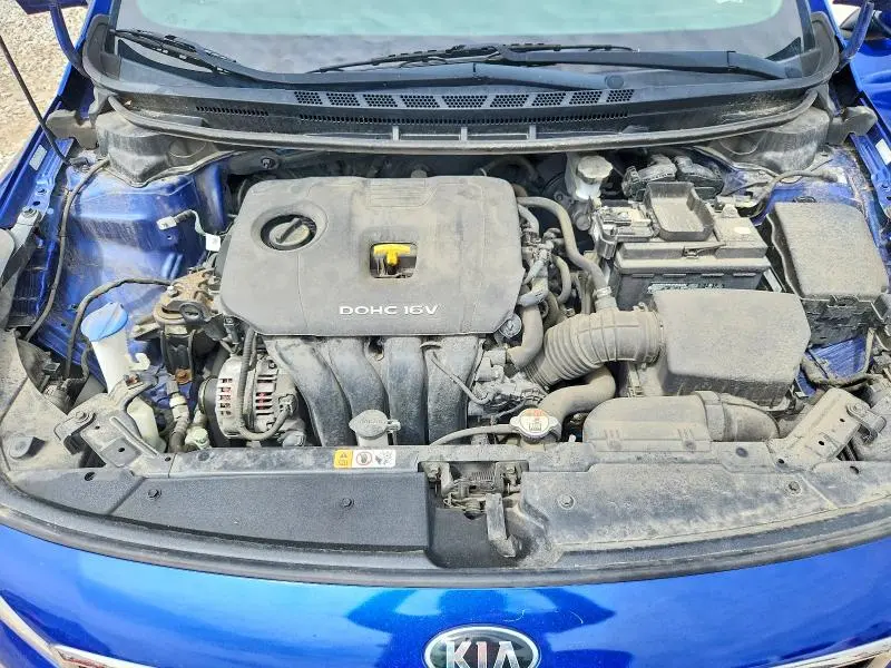 2017 KIA FORTE LX  