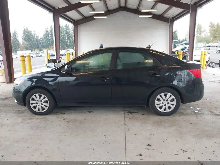 2012 KIA FORTE LX