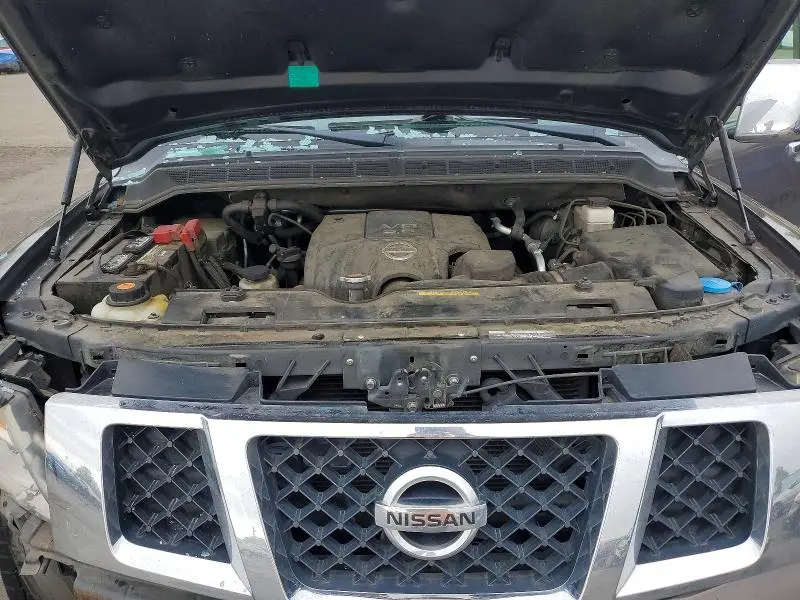 2015 NISSAN ARMADA SV  
