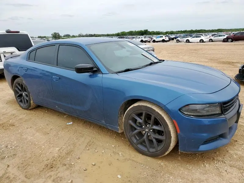 2021 DODGE CHARGER SXT  