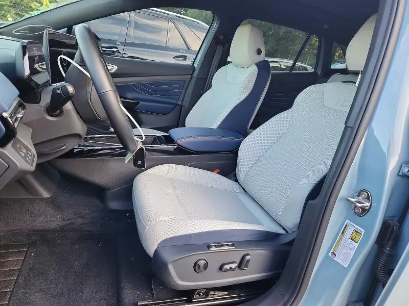 2025 VOLKSWAGEN ID.4 PRO S PLUS  