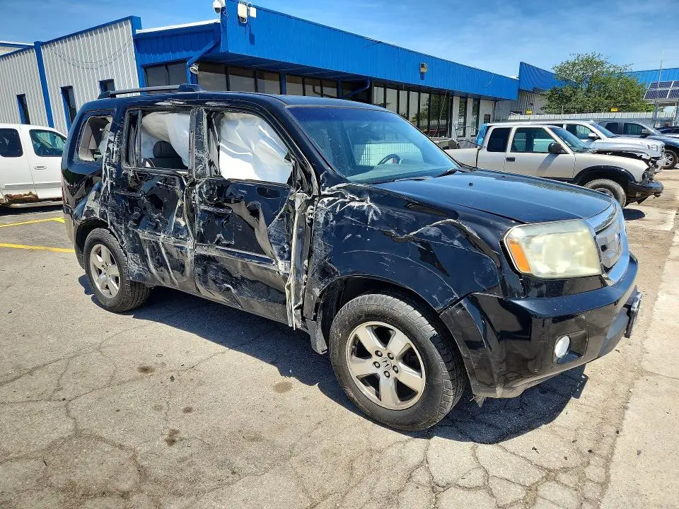2011 HONDA PILOT EXL  