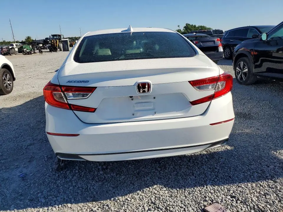 2019 HONDA ACCORD LX  