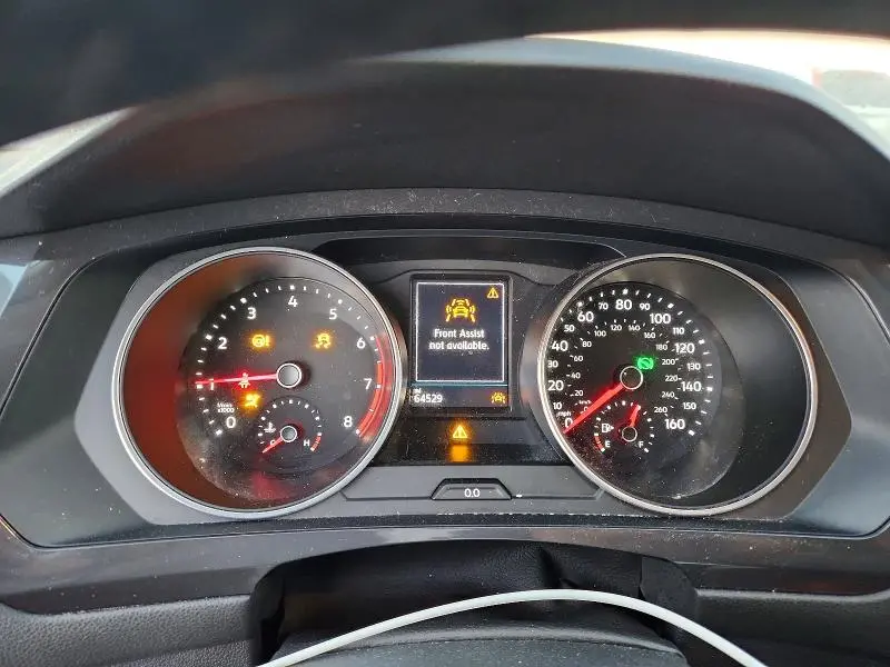 2020 VOLKSWAGEN TIGUAN SE  