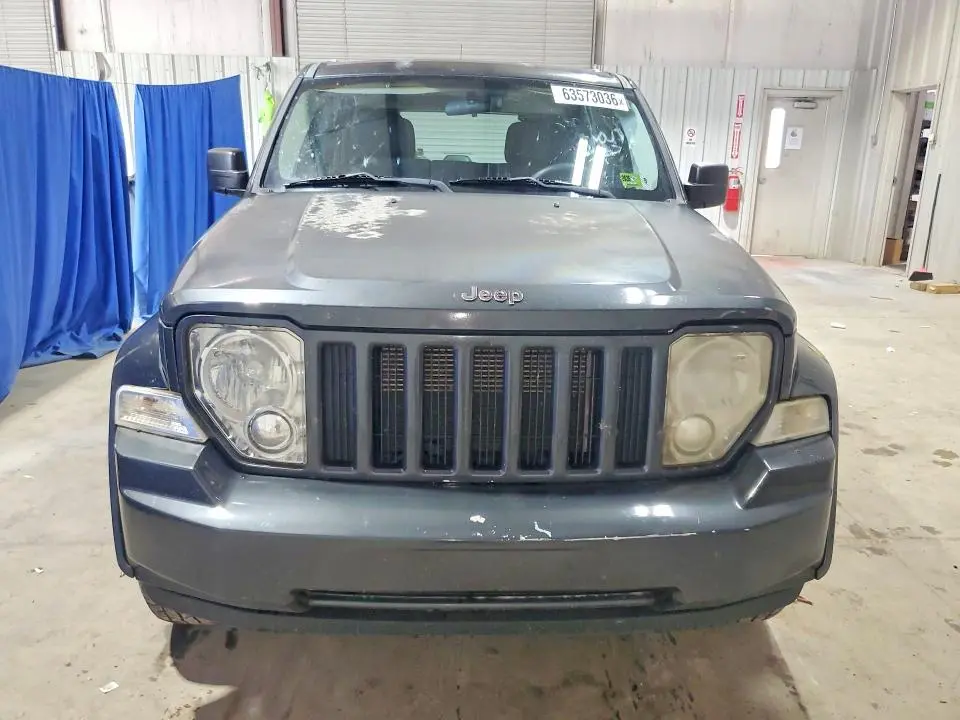 2011 JEEP LIBERTY SPORT  