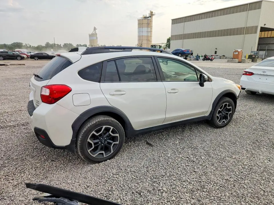2016 SUBARU CROSSTREK LIMITED  