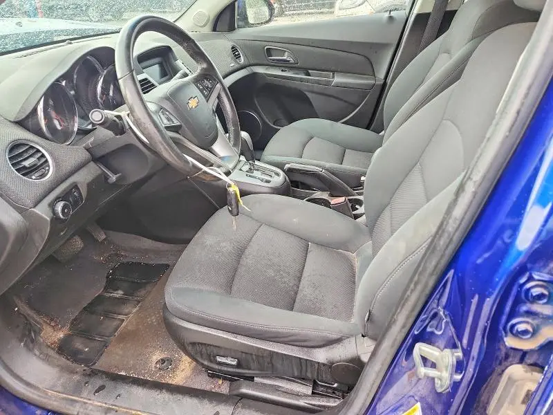 2012 CHEVROLET CRUZE LT  