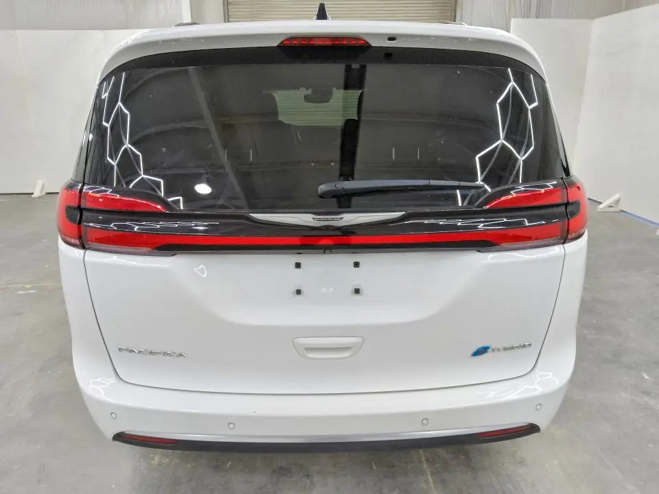 2023 CHRYSLER PACIFICA HYBRID PINNACLE  