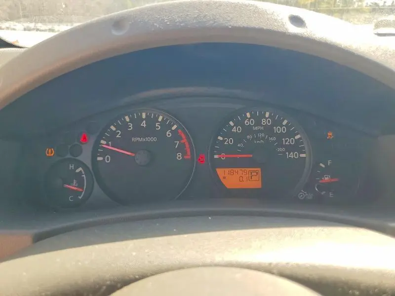 2012 NISSAN FRONTIER S  