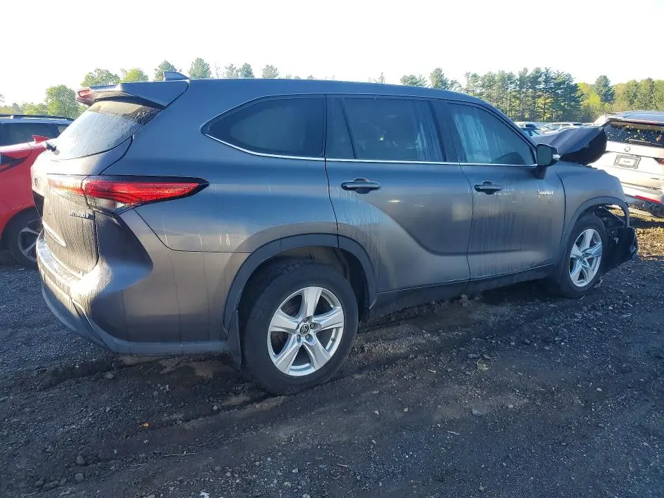 2021 TOYOTA HIGHLANDER HYBRID LE  