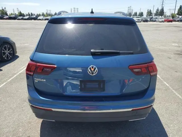 2020 VOLKSWAGEN TIGUAN SE  