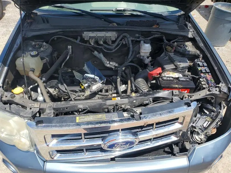 2010 FORD ESCAPE XLS  