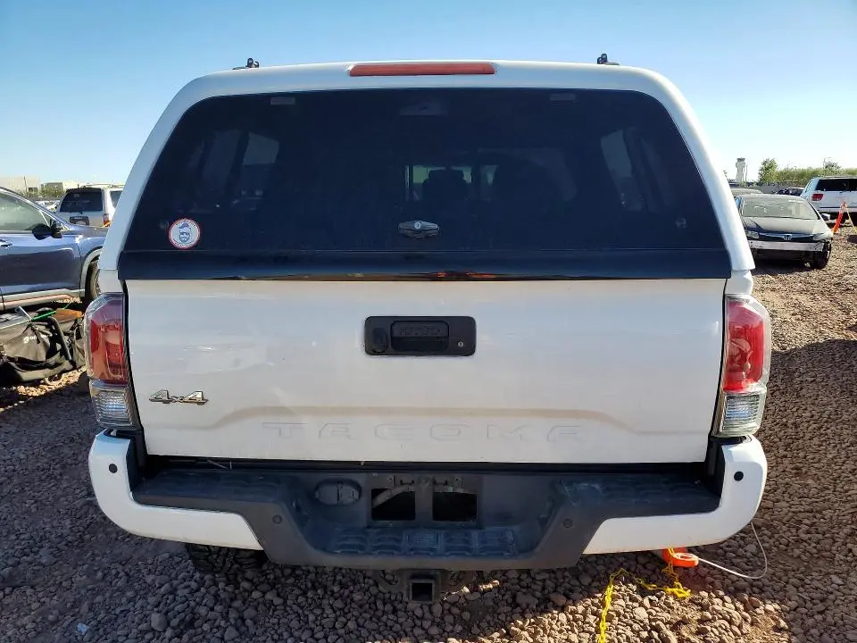 2017 TOYOTA TACOMA   