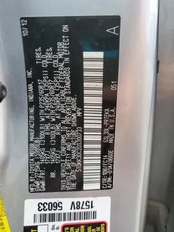 2013 TOYOTA SIENNA LE  