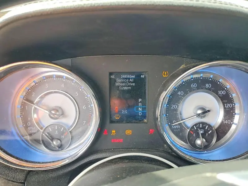 2013 CHRYSLER 300C   