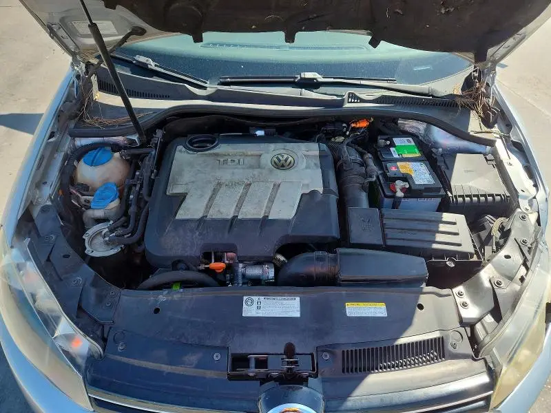 2014 VOLKSWAGEN JETTA   