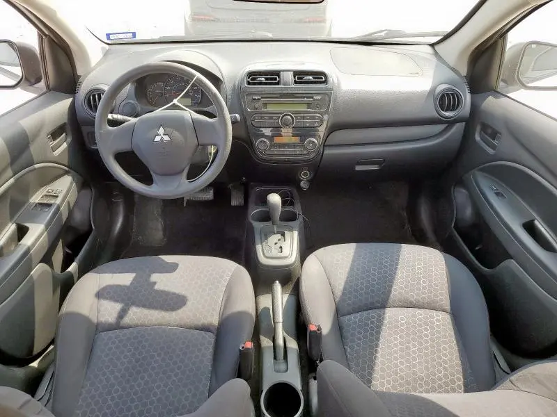 2015 MITSUBISHI MIRAGE DE  