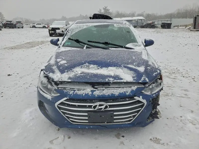 2018 HYUNDAI ELANTRA SE  