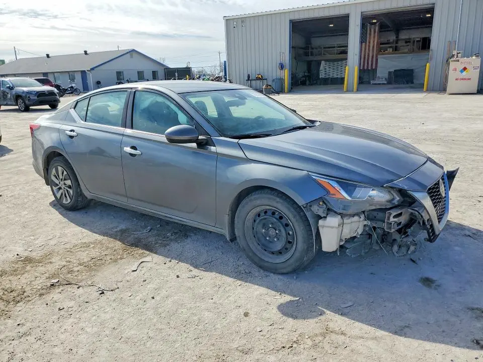 2021 NISSAN ALTIMA S  