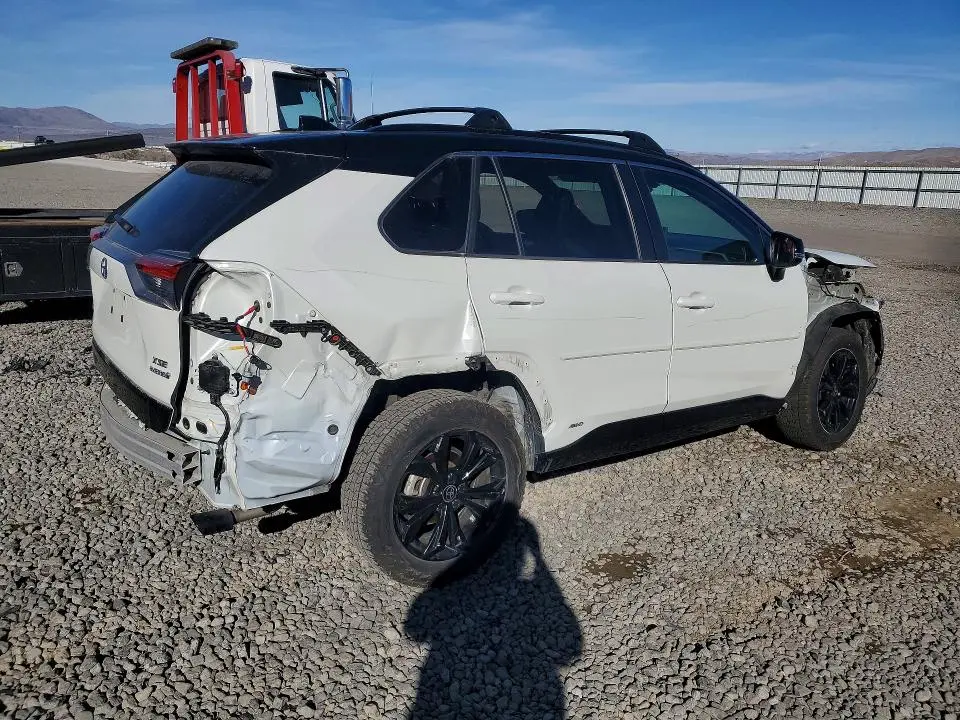 2022 TOYOTA RAV4 XSE  