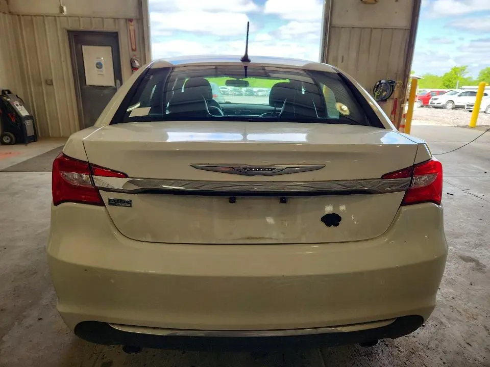 2013 CHRYSLER 200 LIMITED  