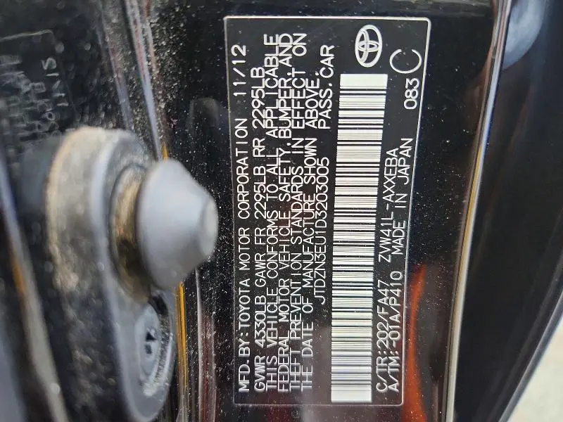 2013 TOYOTA PRIUS V THREE  