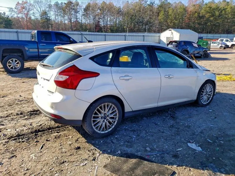 2014 FORD FOCUS TITANIUM  