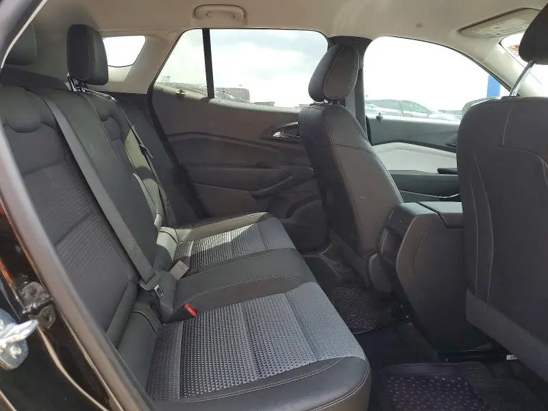 2025 CHEVROLET TRAX 1LT  