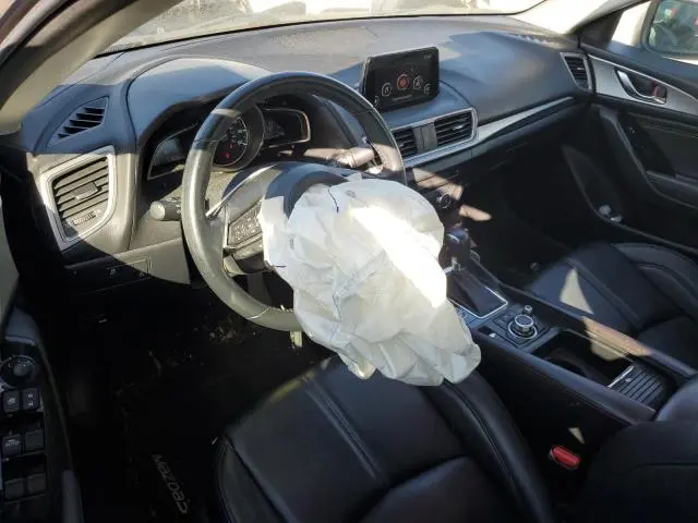 2018 MAZDA 3 TOURING  