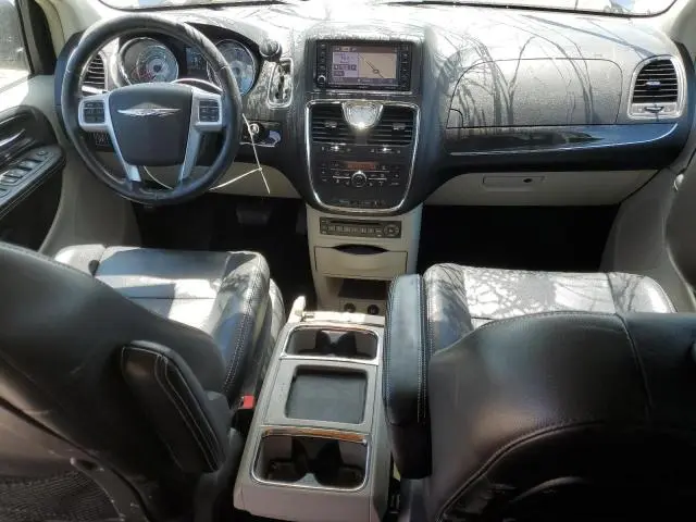 2011 CHRYSLER TOWN & COUNTRY TOURING L  