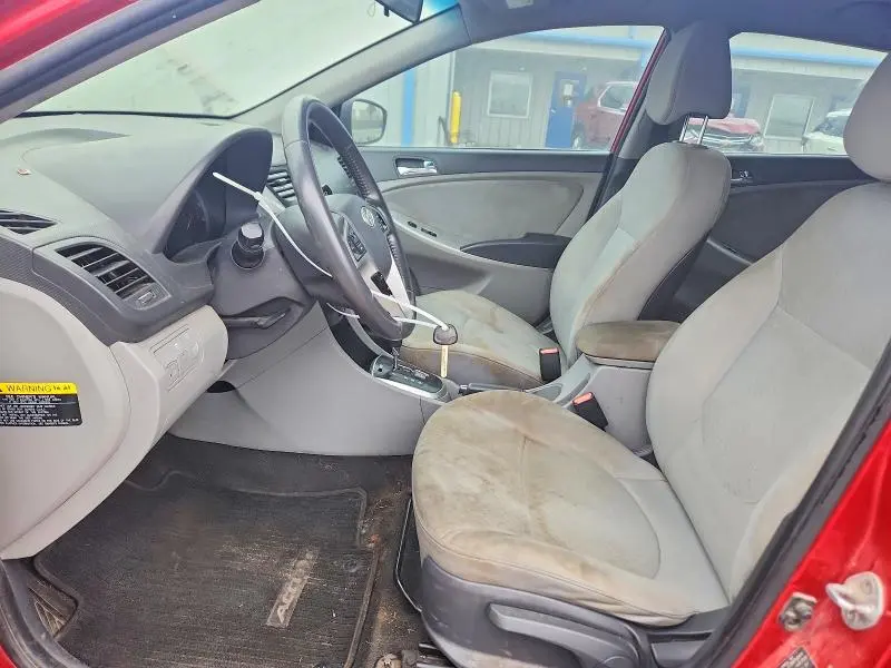 2014 HYUNDAI ACCENT SE  