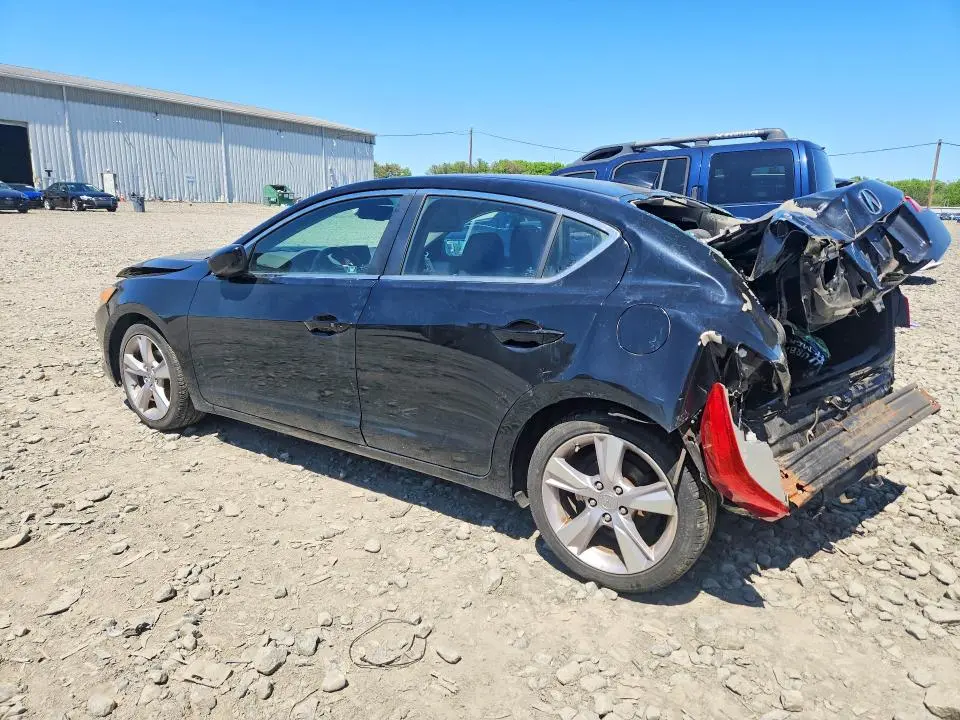 2013 ACURA ILX 20 TECH  