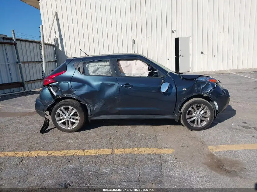2014 NISSAN JUKE S