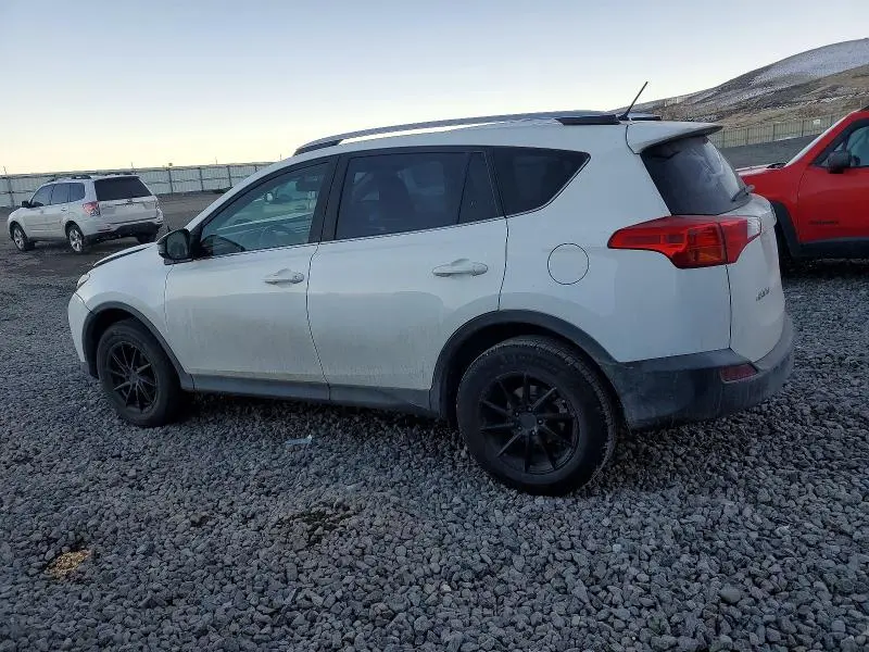 2014 TOYOTA RAV4 LE  
