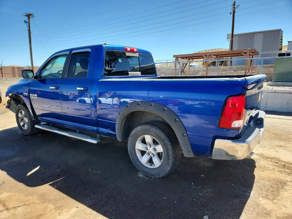 2017 RAM 1500 SLT  