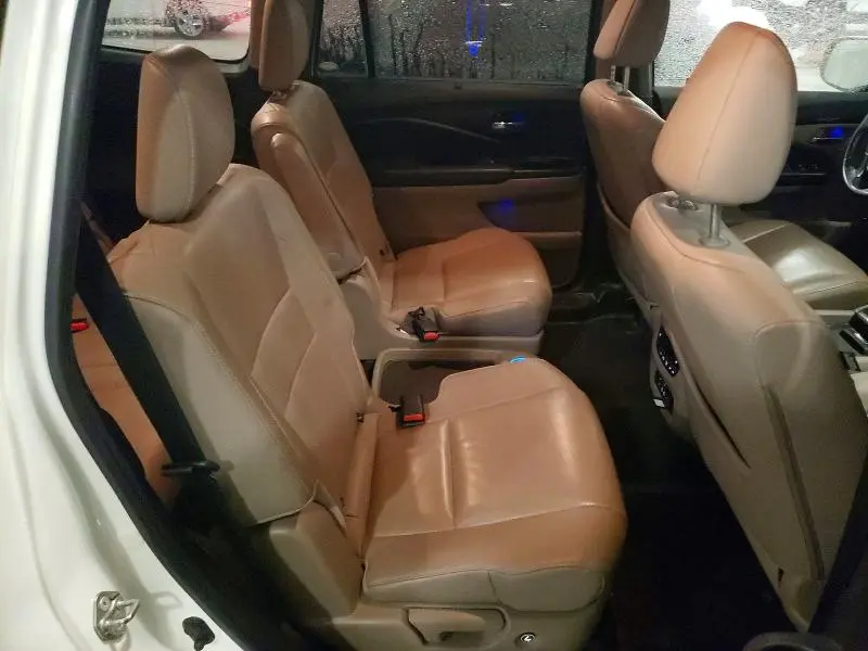 2017 HONDA PILOT ELITE  