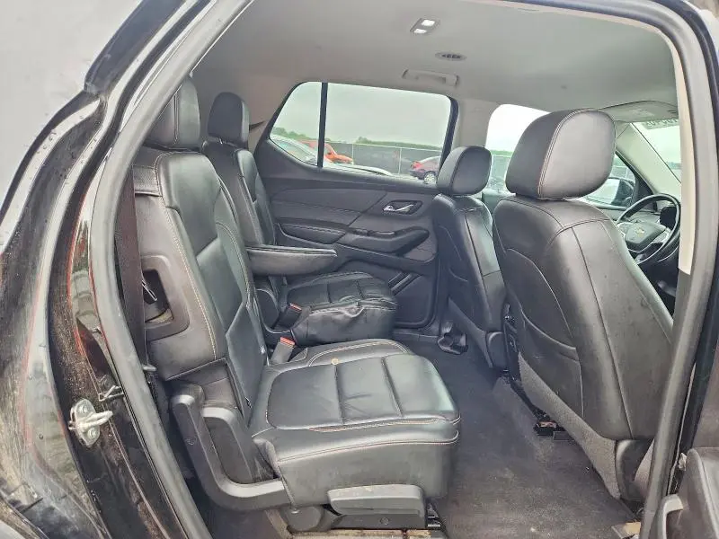 2020 CHEVROLET TRAVERSE LT  