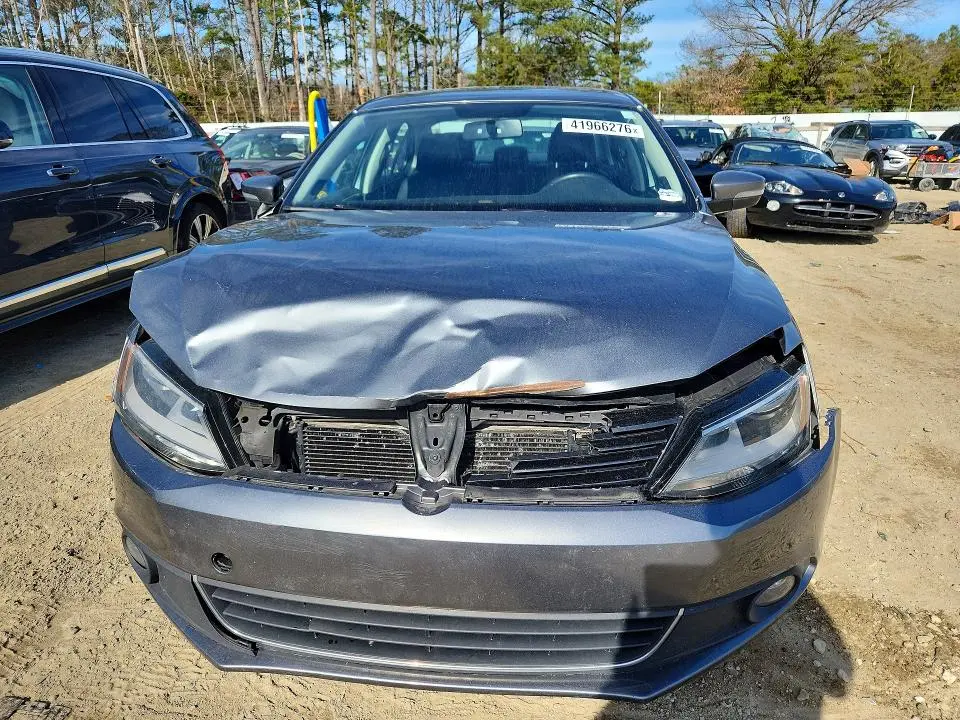 2014 VOLKSWAGEN JETTA SEL  