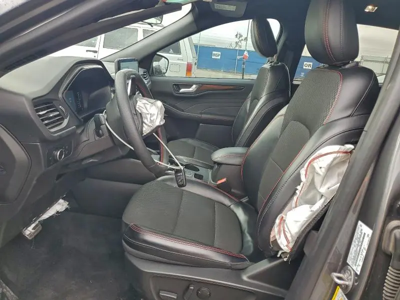 2023 FORD ESCAPE ST LINE  