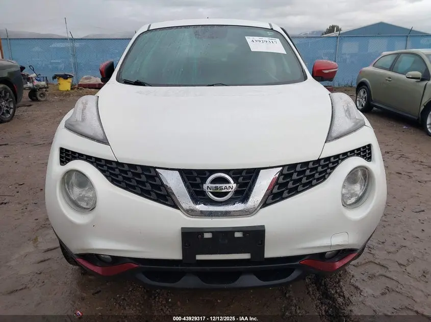 2015 NISSAN JUKE SL