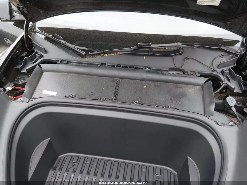2024 TESLA MODEL Y LONG RANGE SINGLE MOTOR REAR-WHEEL DRIVE/RWD