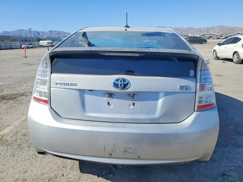 2010 TOYOTA PRIUS IV  
