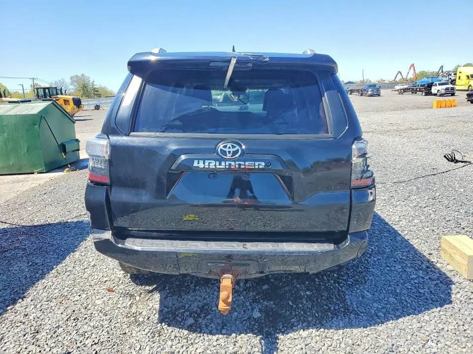 2018 TOYOTA 4RUNNER SR5 PREMIUM  