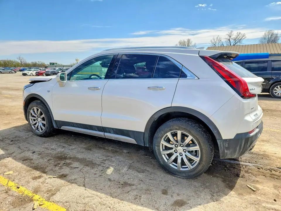 2020 CADILLAC XT4 PREMIUM LUXURY  