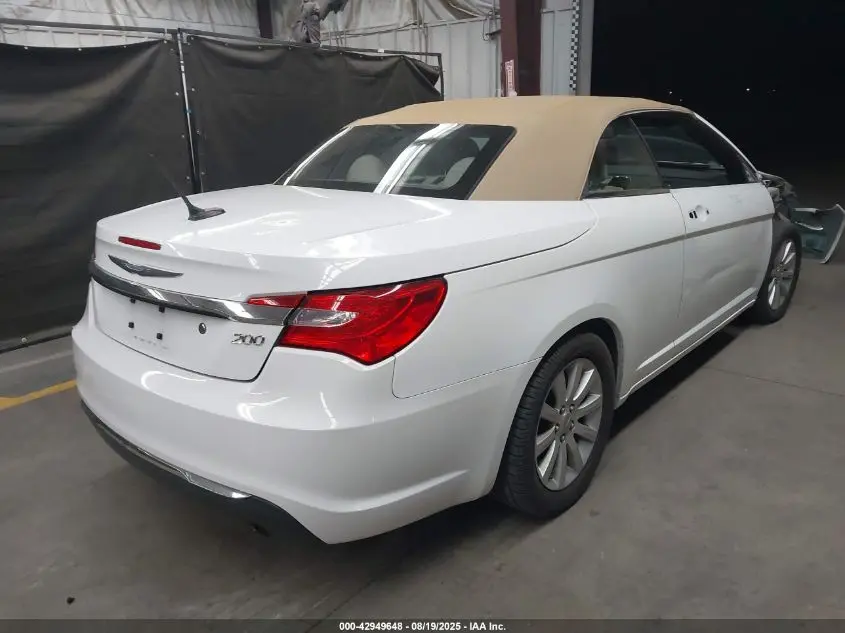 2011 CHRYSLER 200 TOURING