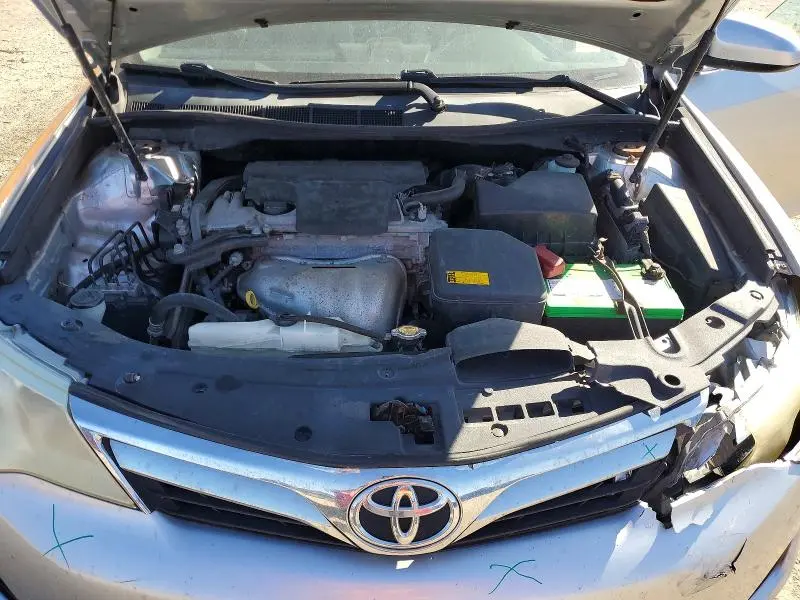2013 TOYOTA CAMRY LE  