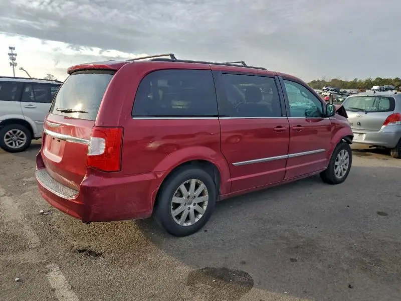 2013 CHRYSLER TOWN & COUNTRY TOURING  